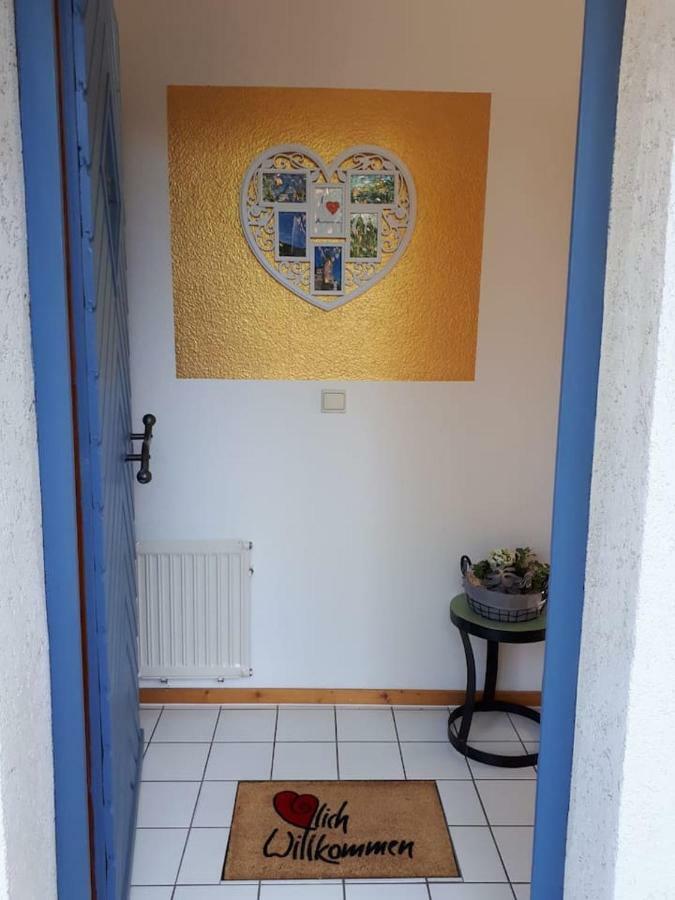 Ferienwohnung Caroline Андернах Экстерьер фото