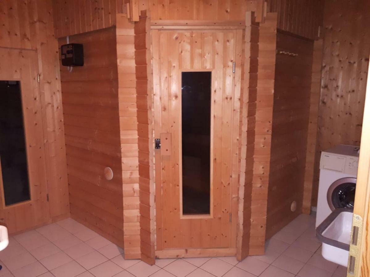 Ferienwohnung Caroline Андернах Экстерьер фото